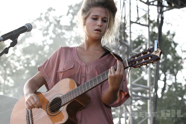 SELAH SUE - 2011-09-11 - PARIS - Parc de Bagatelle - 